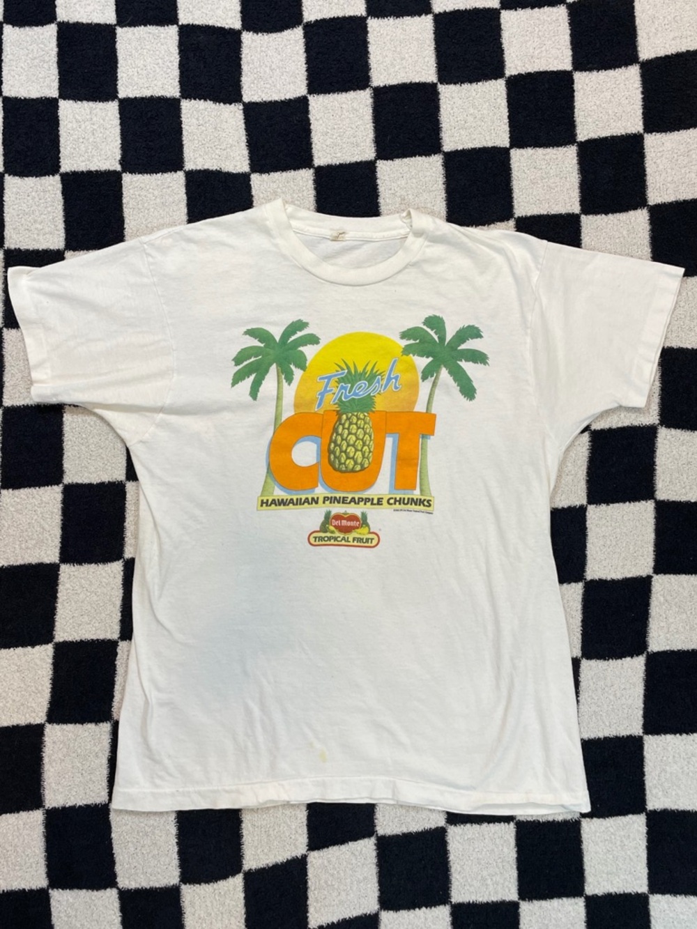 Vintage 90s Del Monte Hawaiian Pineapple Chunks white graphic short sleeve shirt